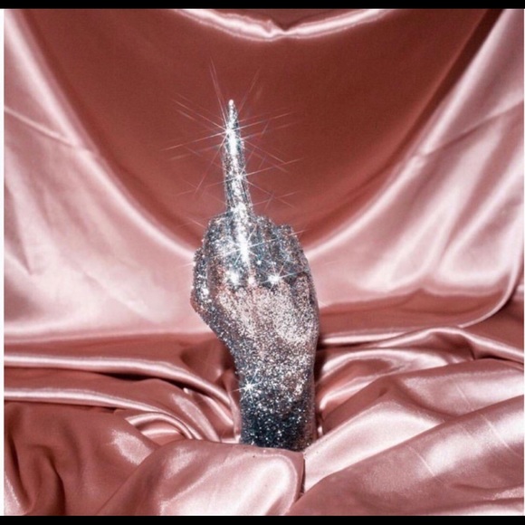 Meet your Posher, Oliver - Picture 1 of 1